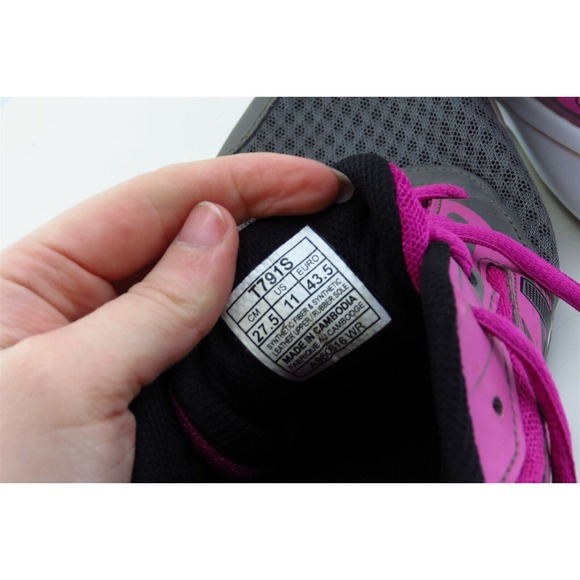 Asics Women Size 11 M Gray Running Mesh T791s - Picture 7 of 9